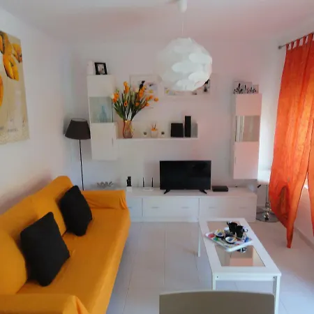 公寓 Lasvistasapartment *